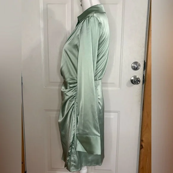 Dirty Martini Long Sleeve Mini Dress - Pale Green NWT (M) - Picture 4 of 16